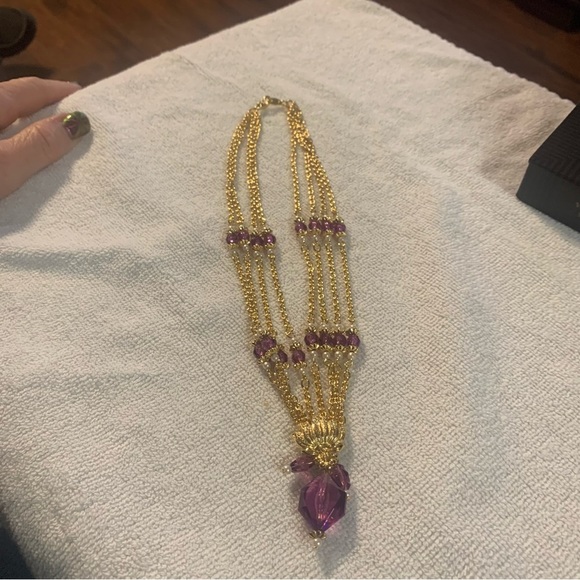 Avon Violet Passion multi strand  Goldtone/Purple Necklace NIB - Picture 3 of 7